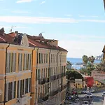 Da Mariella Vacanze Con Terrazzo * Санремо