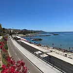 Da Mariella Vacanze Con Terrazzo * San Remo