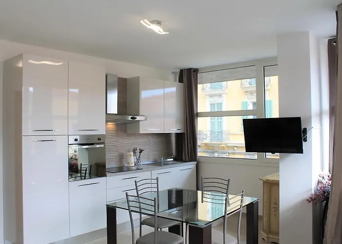 Da Mariella Vacanze Con Terrazzo Апартаменты *