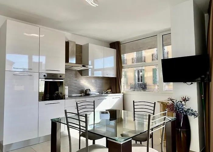 Da Mariella Vacanze Con Terrazzo San Remo